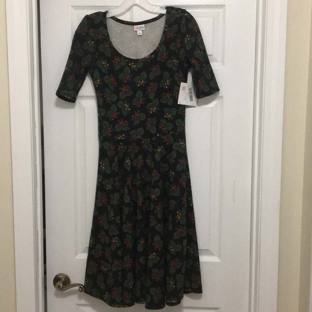 Nicole dress